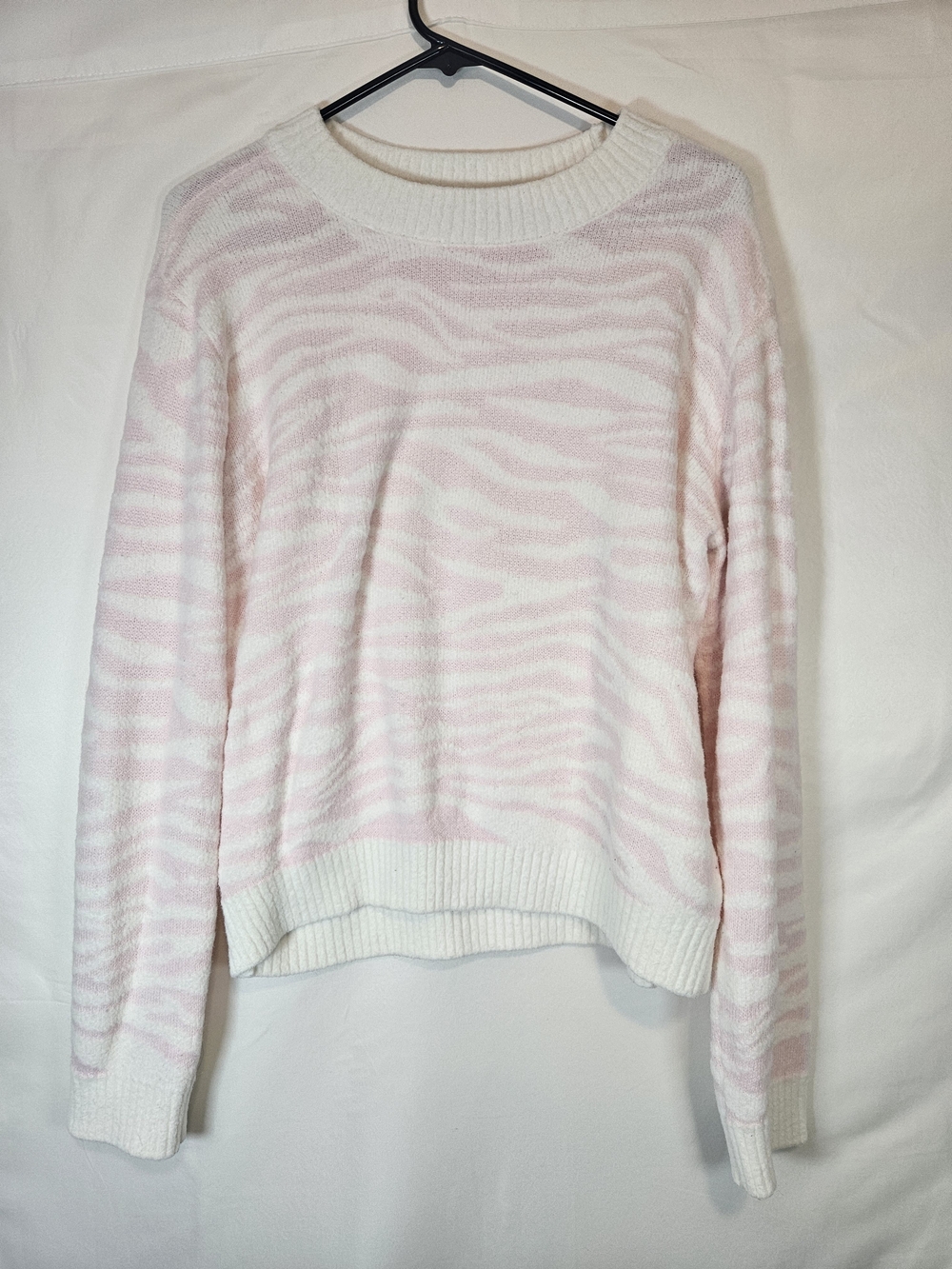 Soft Pink & White Zebra-Print Crewneck Sweater